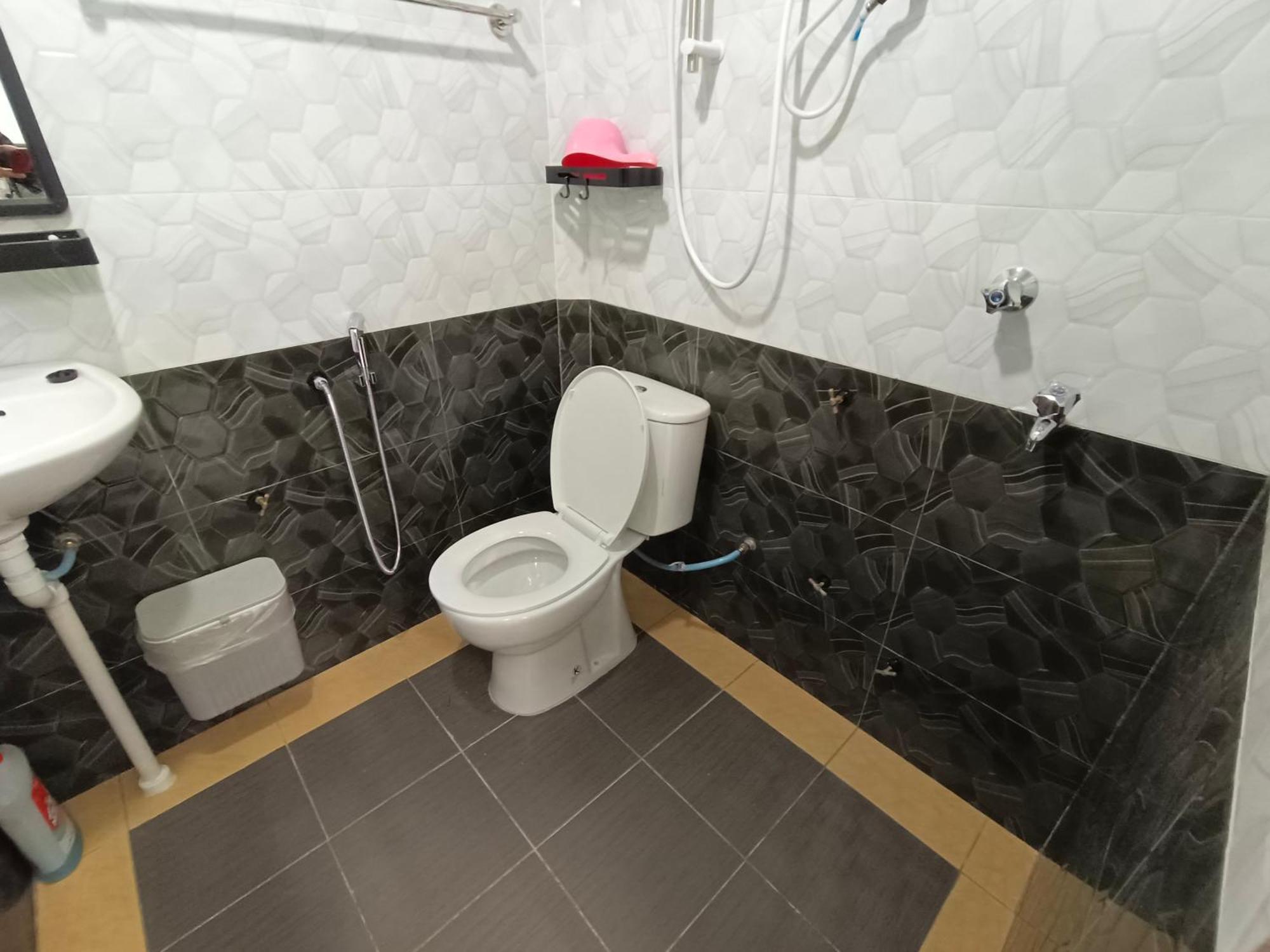 Roomstay Nimaza Bilik 1 Маранг Экстерьер фото